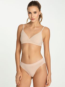 Fiji Julimex  The classic cut of Bamboo Classic panties is designed to subtly accentuate the silhouette while providing maximum freedom of movement. Minim