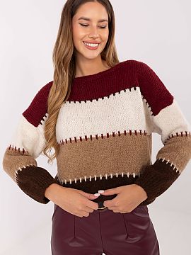 sweter Italy Moda  Stylish loose-fitting women\'s sweater is an ideal choice for everyday wear. Made from a soft blend of acrylic, polyamide, viscose, and wool