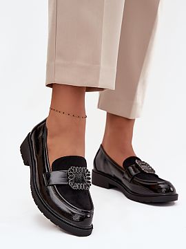 Mocassin Step in style  Women\'s moccasins from the S. Barski brand are elegant and comfortable everyday footwear. The classic cut has been enriched with a decorati