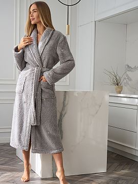 Bathrobe L&L collection  Wrap yourself in pleasant warmth and elegance, this women\'s bathrobe is made of soft, fluffy knitwear that ensures exceptional comfort when