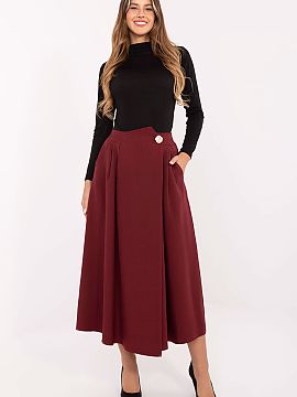 Skirt Rue Paris  This elegant midi skirt is the perfect combination of classic style and comfort, perfect for everyday wear, work, or more formal occasions. 