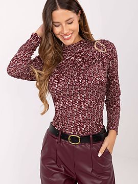 Bluzka Rue Paris  An elegant women\'s blouse with a fitted cut is the perfect choice for work, formal meetings, and everyday wear. Made of a pleasant to the t