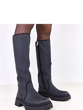 Thigh-Hight Boots Solea  Elegant and stylish classic boots are a must-have in the winter wardrobe. Made of high-quality matte faux leather, they combine durability w