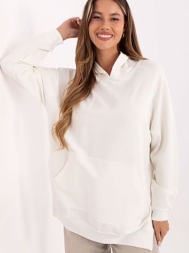 Sweatshirt Relevance  Oversized women\'s sweatshirt in casual style, perfect for everyday occasions. Made of cotton with a touch of elastane, it is soft, comforta