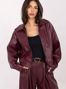 Jacket Rue Paris  Short, transitional women\'s jacket made of eco leather in a casual style, perfect for everyday outings in the fall/winter/spring season. Ma