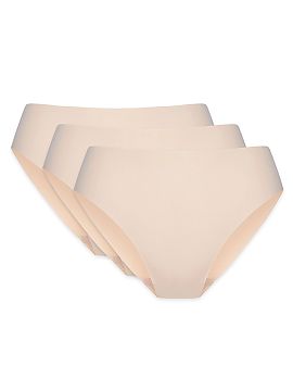 Set Gorteks  Three-pack seamless panties. The seamless cut of the panties ensures discretion, they are invisible even under tight clothing. Comfortable c
