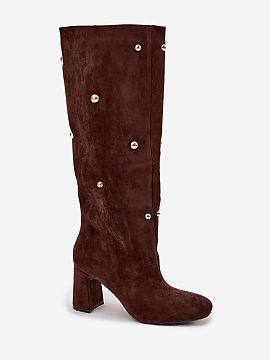 Heel boots Step in style