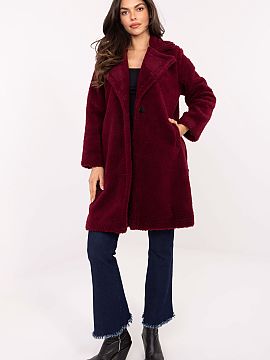Coat Factory Price  A women\'s coat made of artificial lamb is an ideal choice for colder autumn and winter days. Made of soft polyester with a varied texture, 