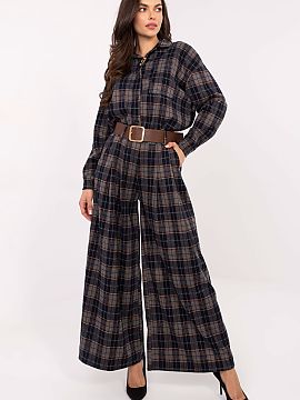 Women's pants Italy Moda  Modern and comfortable women\'s flannel palazzo pants with a casual character, perfect for everyday styling. Made of high-quality blend of p