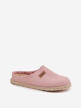 Slippers Step in style