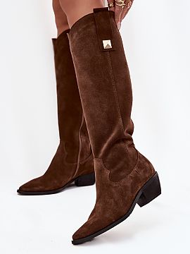 Heeled boots Step in style  Cowgirl boots made of high-quality natural suede are a combination of classic, comfort, and style. The soft, pleasant to the touch material 