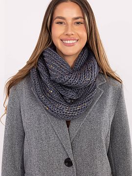 Infinity Scarf AT  Stylish and practical chimney made of high-quality polyester, which ensures durability and comfort of wearing. The model with a thick weave 