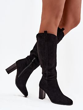 Kozaki Step in style  Women\'s boots made of eco suede are an elegant proposition for cooler days. The slip-on model with an additional zipper placed at the botto