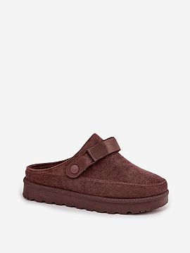 Slippers Step in style