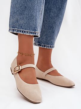 Balerinki Step in style  Women\'s ballet flats made of soft eco suede. The model set on a flat heel guarantees comfort all day long, and the gently rounded toes give