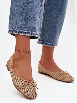 Balerinki Step in style  Women\'s ballet flats made of braided material are lightweight and stylish footwear perfect for everyday wear. The model with rounded toes l