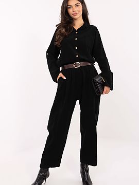 Women's pants Italy Moda  Comfortable and stylish women\'s trousers with a loose cut, perfect for everyday wear. Made of soft polyester, they provide comfort and free