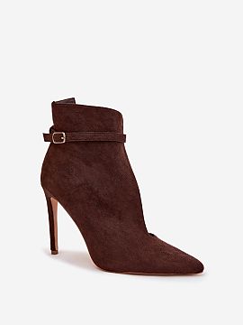 Heeled boots Step in style