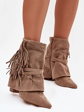 Heeled boots Step in style  Women\'s ankle boots made of eco-suede are the perfect combination of style and original details that attract attention. The overlapping upp