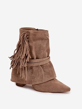 Heeled boots Step in style