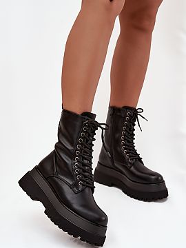 Workery Step in style  Ankle work boots for women made of eco leather are the perfect combination of style and comfort. The model is set on a massive platform, whi
