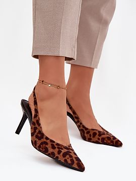 High heels Step in style  Women\'s high-heeled pumps are a classic that never goes out of style. The slender heel beautifully accentuates the silhouette, and pointed 