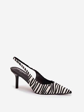 High heels Step in style