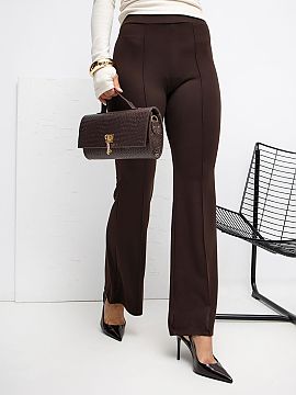 Tracksuit trousers Rue Paris  Soft sweatpants made of buttery material, exceptionally delicate, elastic and pleasant to the touch. The model is characterized by a high wa