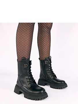 Workery Solea  Boots with a platform sole, tied and decorated with subtle zircons, are a combination of elegance and comfort for cooler days. Made of high-