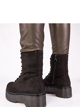 Platform boots Solea