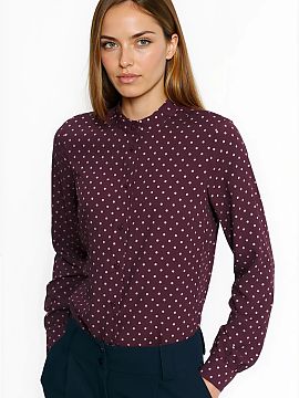 long sleeve shirt Nife  Another autumn proposal is a shirt with a simple cut with long sleeves, which are finished with cuffs and a stand-up collar in cute polka do