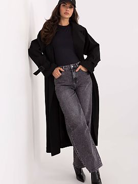 Bluzka Sublevel  A daily women\'s casual blouse is the perfect choice for light, comfortable everyday styling. Made of a breathable blend of polyamide and el