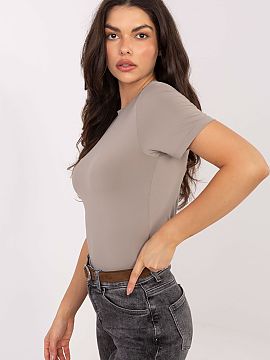 Bluzka Sublevel  The daily women\'s casual blouse is the perfect choice for light, comfortable everyday stylizations. Made of a breathable blend of polyamide