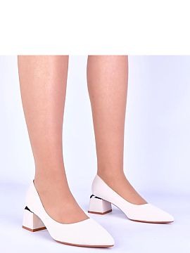 Block heel pumps Solea  Beige pumps with a low column heel with a silver accent from Gemre\'s Vallisa brand are a proposal for women who appreciate the combination 