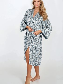 Bathrobe Momenti Per Me  This women\'s bathrobe is a combination of elegance, comfort, and high quality workmanship. Designed and sewn in Poland, it is made of delic