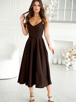 day dress Bicotone  Midi dress with slightly flared straps. The top of the outfit on thin straps, perfectly fitted at the waist. Shoulders and back exposed. Dre