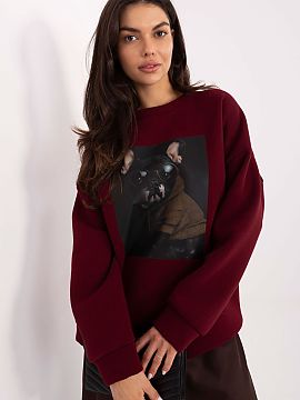 Sweatshirt Italy Moda  Stylish women\'s sweatshirt in a casual edition is a comfortable option for everyday outings. The model with a print on the front adds chara
