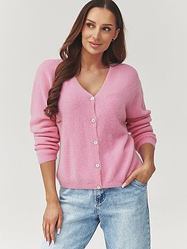 Cardigan Makadamia  Stylish and feminine women\'s button-up sweater that combines comfort and timeless elegance. The model is made of soft and pleasant to the t