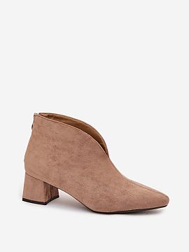 Heel boots Step in style