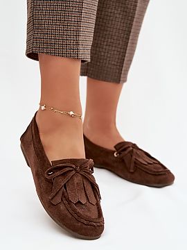 Mocassin Step in style  Women\'s moccasins made of soft eco suede look beautiful on the foot. At the front, there are decorative fringes and a decorative bow tie, w
