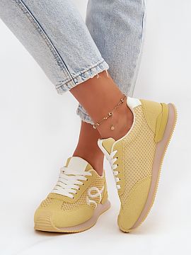 Sport Shoes Step in style  Women\'s sports shoes made of a combination of eco-leather and textile material are a comfortable and versatile everyday option. The removab