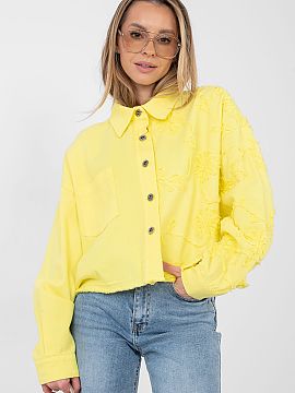 Denim jacket Rue Paris  Stylish women\'s denim jacket in a casual version, perfect for everyday wear. Made of high-quality cotton, it provides comfort and a versati
