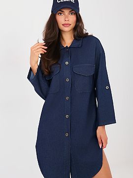 Daydress Rue Paris  Comfortable shirt dress with a loose fit, perfect for everyday stylizations. The model is buttoned up, with a classic collar that gives the 