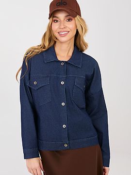 Denim jacket Rue Paris  Classic women\'s denim jacket in a casual style, perfect for everyday styling. The model fastens with buttons, has a classic collar and long