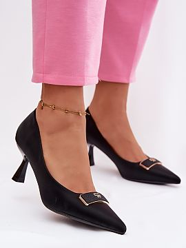 High heel pumps Step in style  Elegant women\'s textile pumps are a classic proposal with a touch of modern style. Pointed toes give them a slim, feminine look, and a stab
