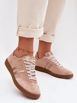Sport Shoes Step in style  Stylish women\'s sneakers, made of natural suede, are the perfect combination of style and comfort. Low, lace-up shoes are great for both ca