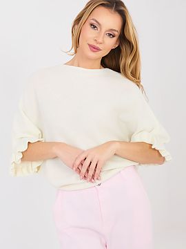 sweter Italy Moda  Stylish women\'s sweater in a casual version, perfect for everyday wear and for work. A model with a smooth pattern that fits perfectly into