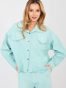 Denim jacket Rue Paris  Women\'s denim jacket is a timeless wardrobe piece, perfect for everyday casual styling. The classic, smooth cut makes the model blend well 