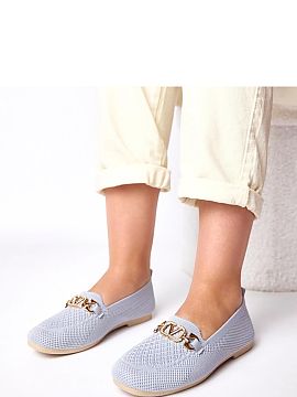 Mocassin Solea  Loafers with a golden decoration are stylish and comfortable footwear perfect for everyday wear. Made of high-quality fabric, they are light