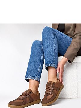 Sports footwear Solea